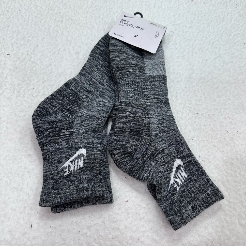 Grey Nike Socks - Extended Size